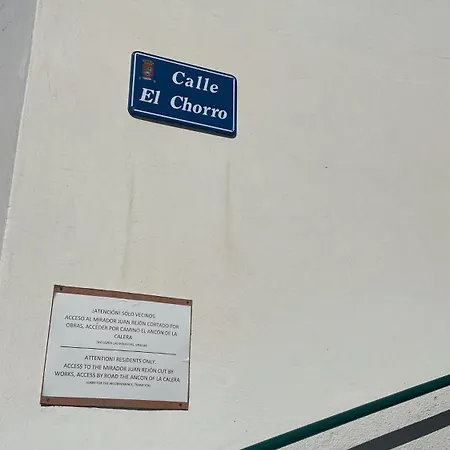 Casa Roja La Calera