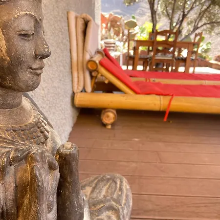 Casa Roja La Calera